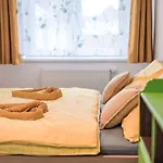 Apartamento Atom By Interhome Jáchymov