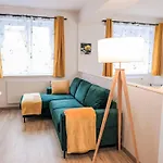 Apartamento Atom By Interhome